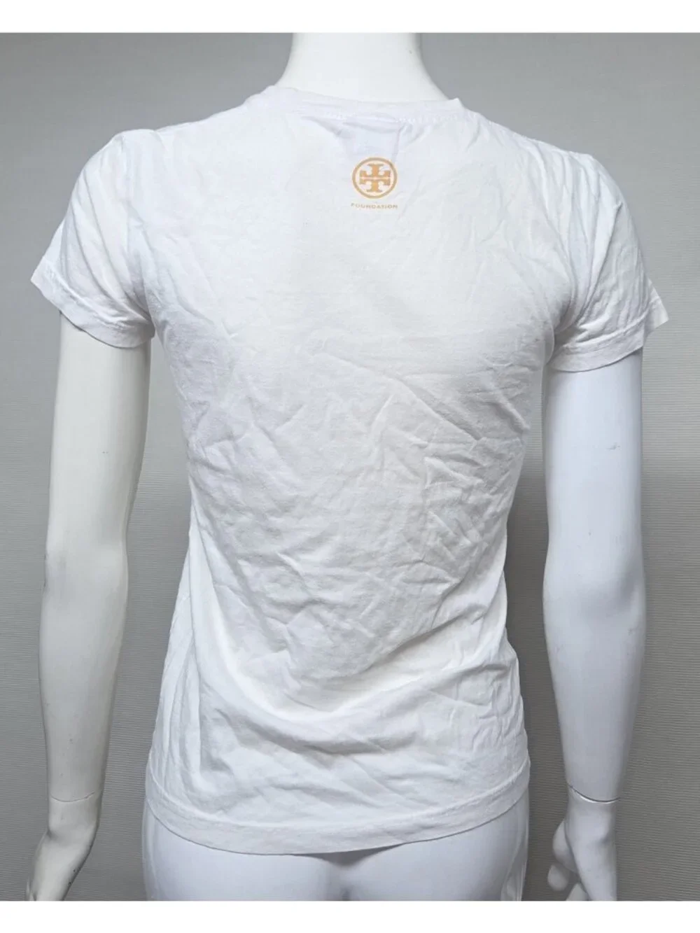 Tori Burch Foundation Women’s T-shirt Size Small